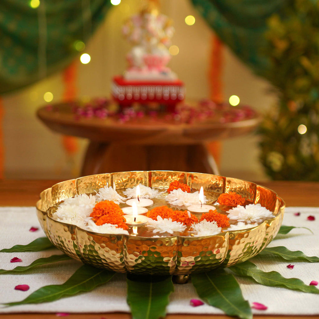 Mogra Metal Urli,Large,Gold