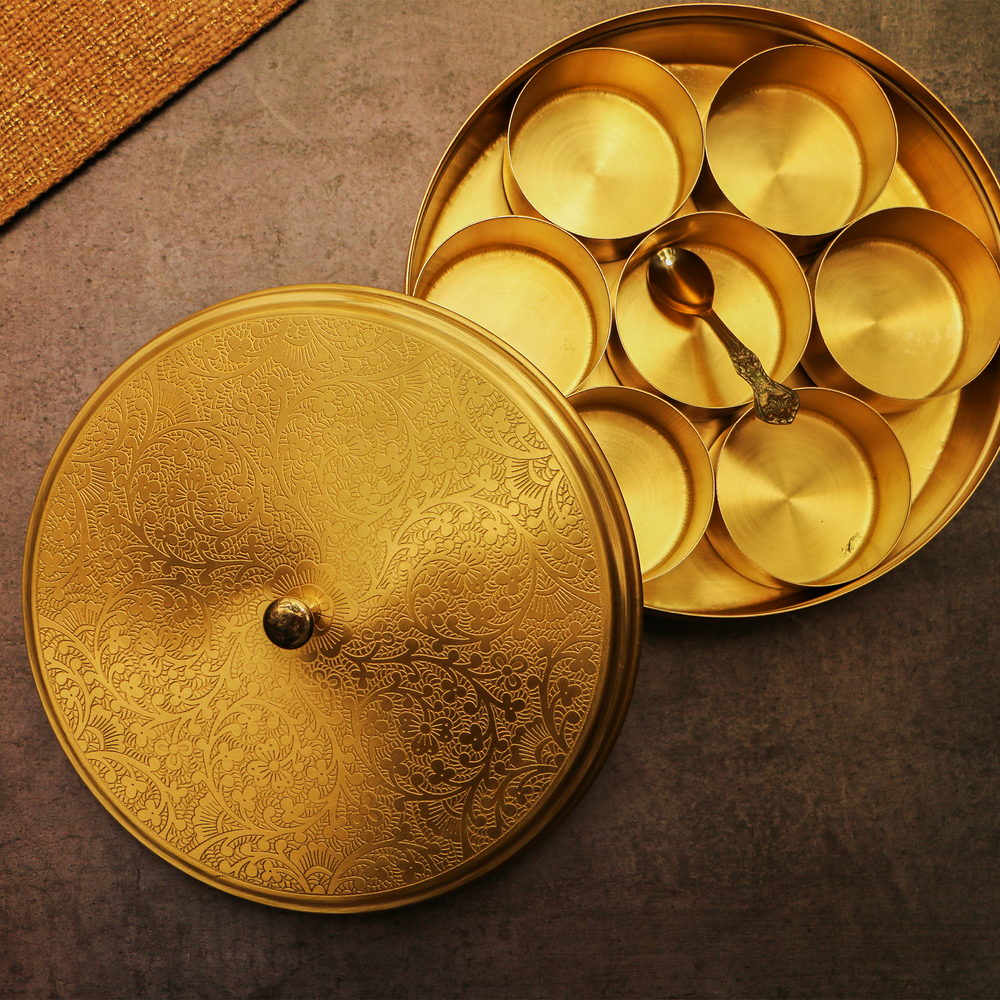 OVIL DECO Intricately Etched Brass Spice Chest Masala Daani (7 Containers) - Medium